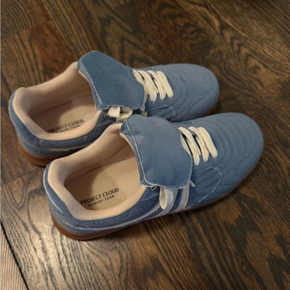 Project Cloud Women’s Sneakers